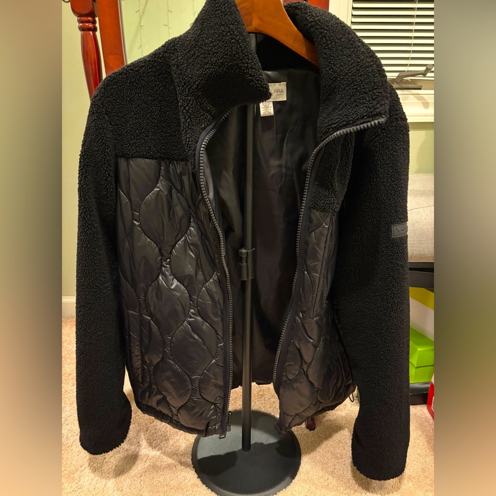 Koolaburra by UGG‎ Black Sherpa Fleece Quilted Zip Jacket Size S